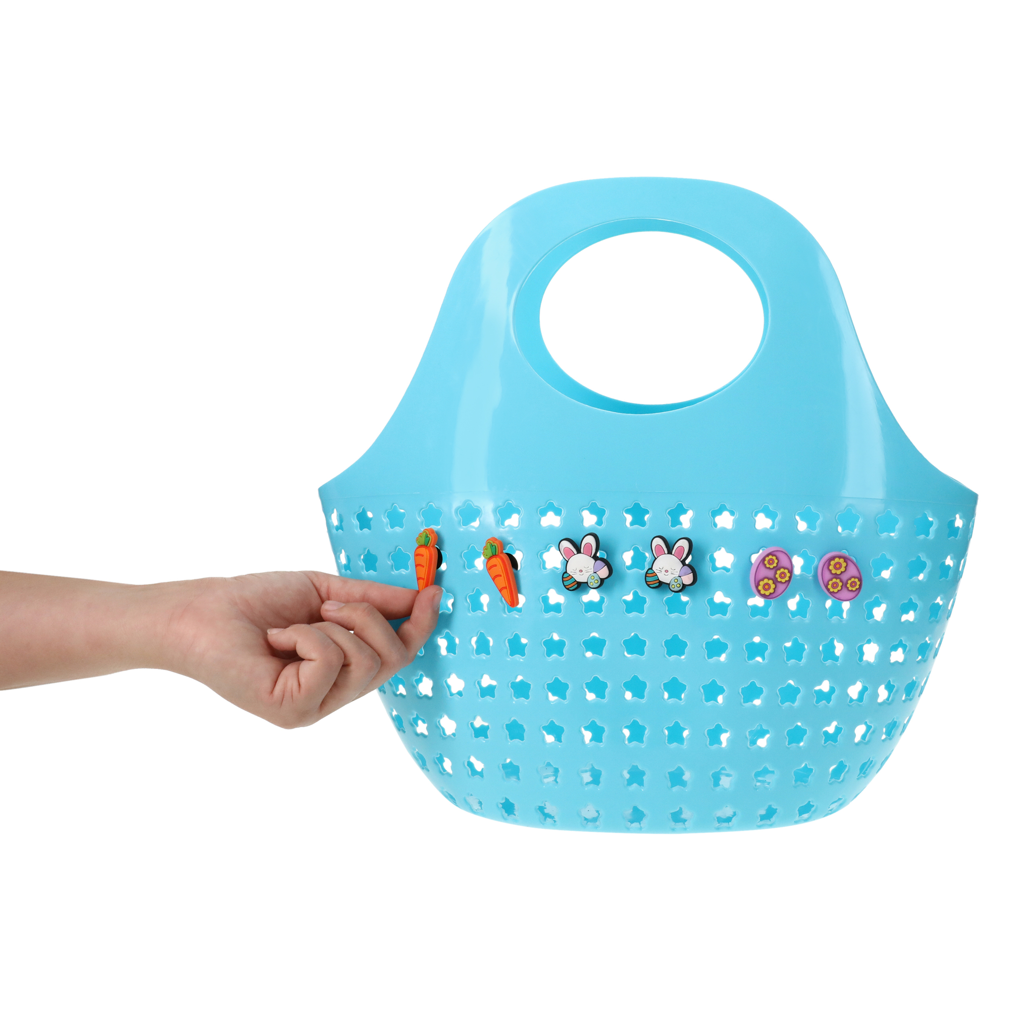 plastic basket with charms 13.7in x 12.9in