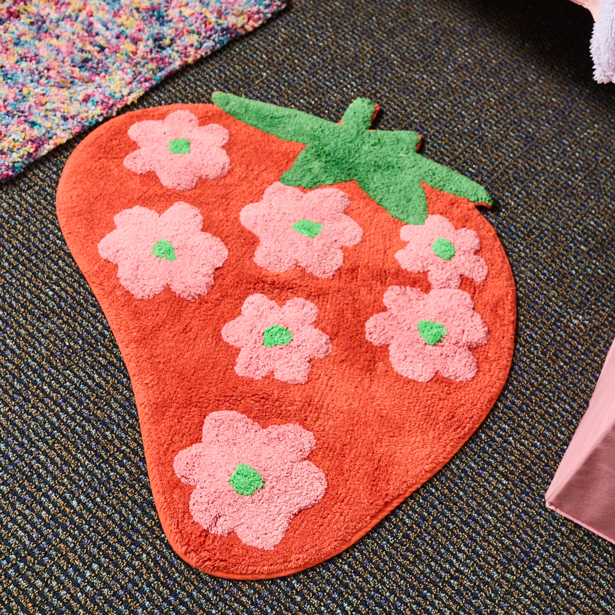 daisy shaped rug