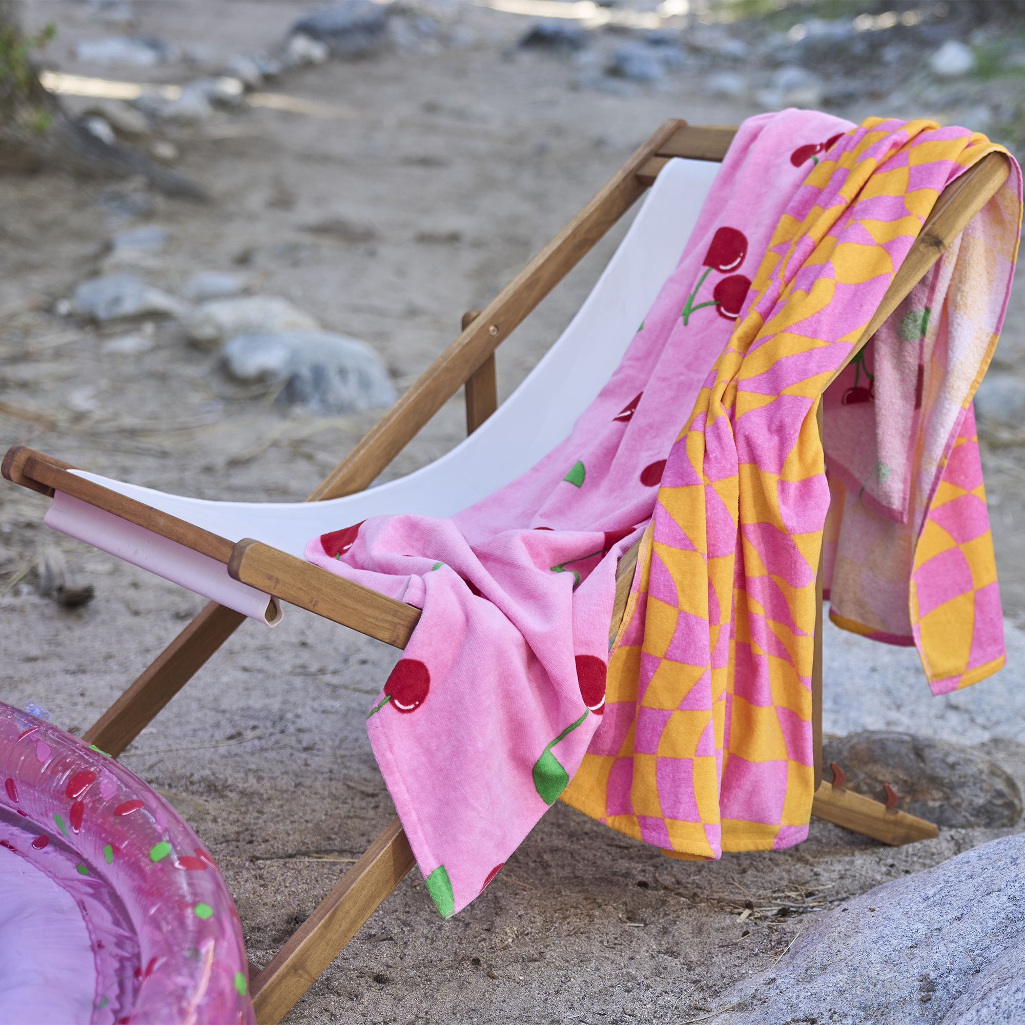 Beach chairs cheap 5 below