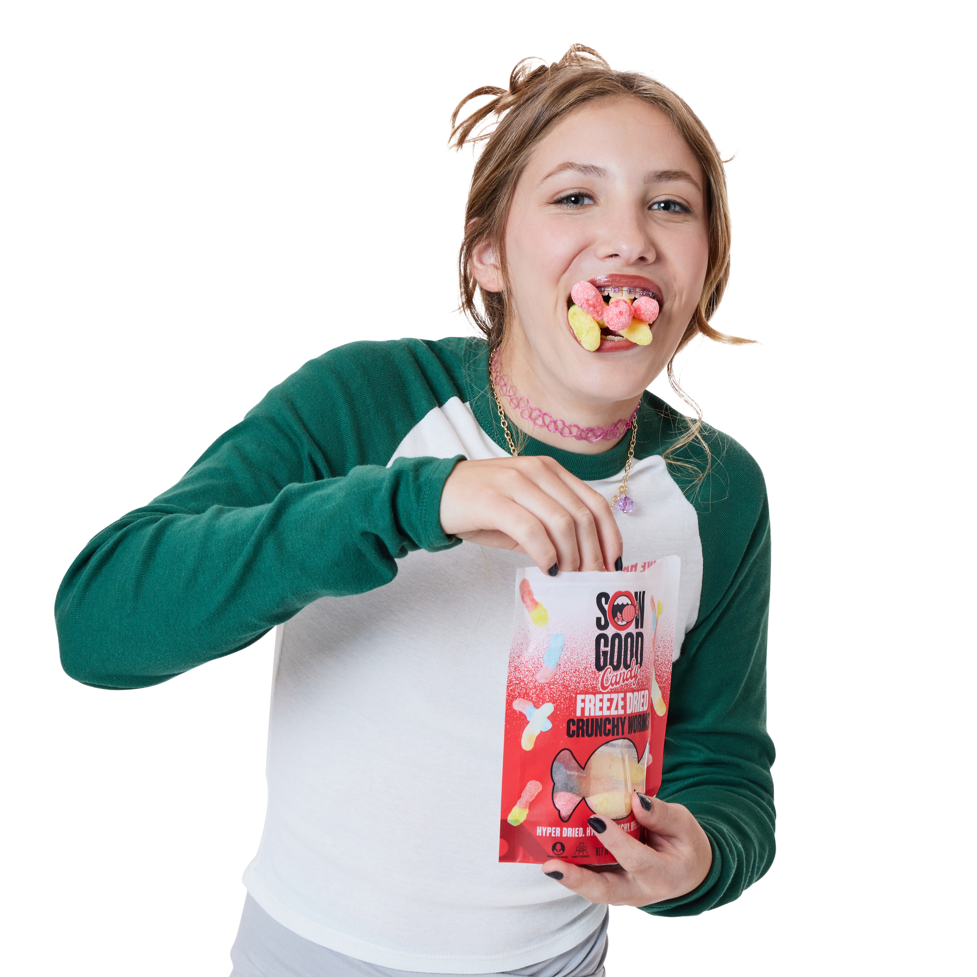 sow good™ freeze dried crunchy worms 1.7oz