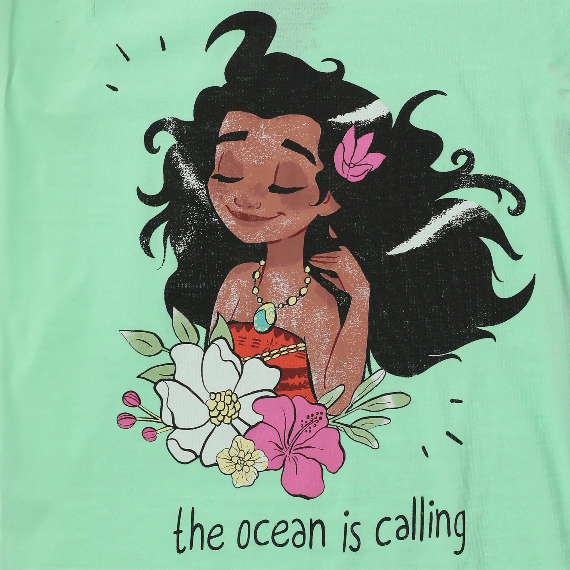 juniors Moana 'the ocean is calling' graphic tee