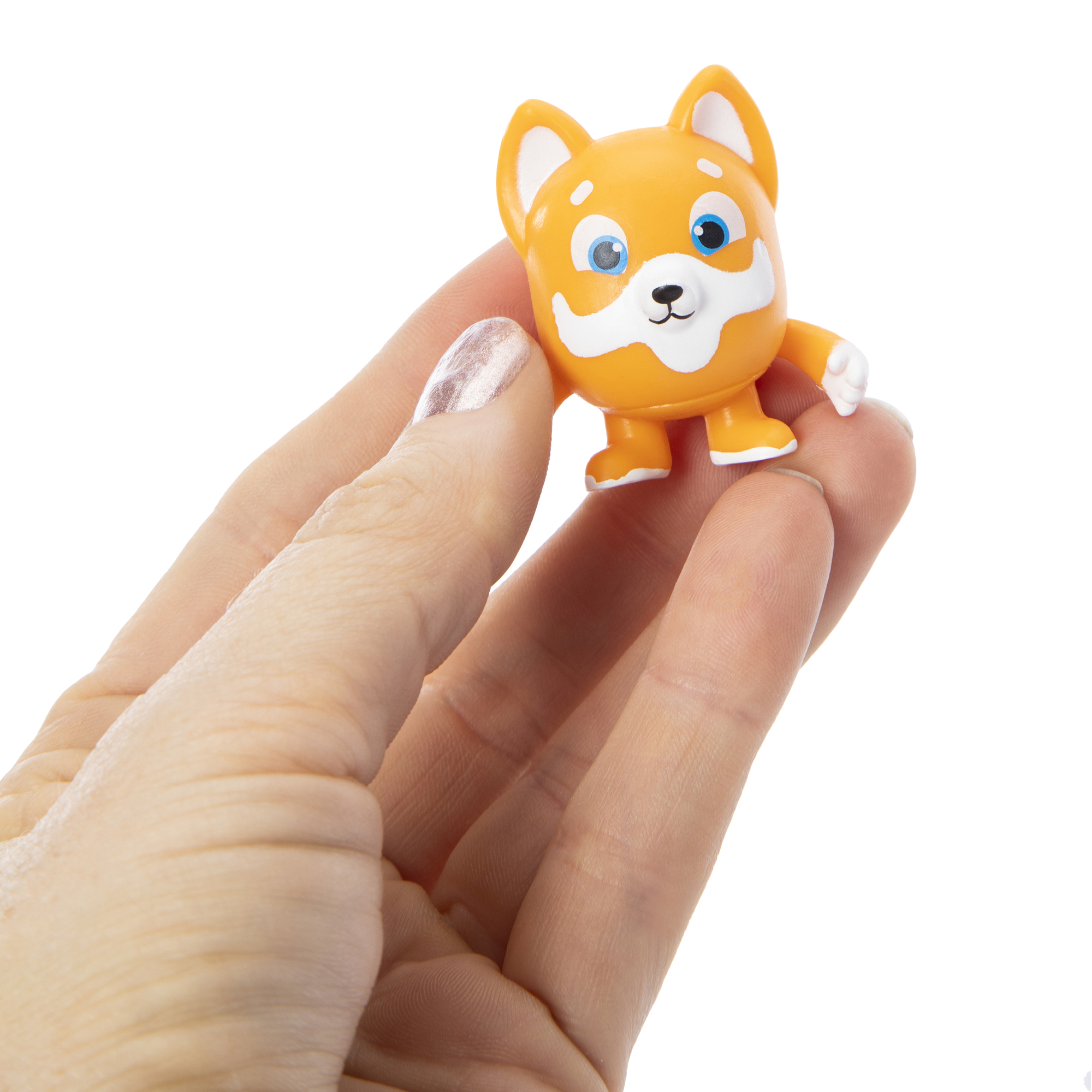 pinata smashlings™ figure (styles may vary)