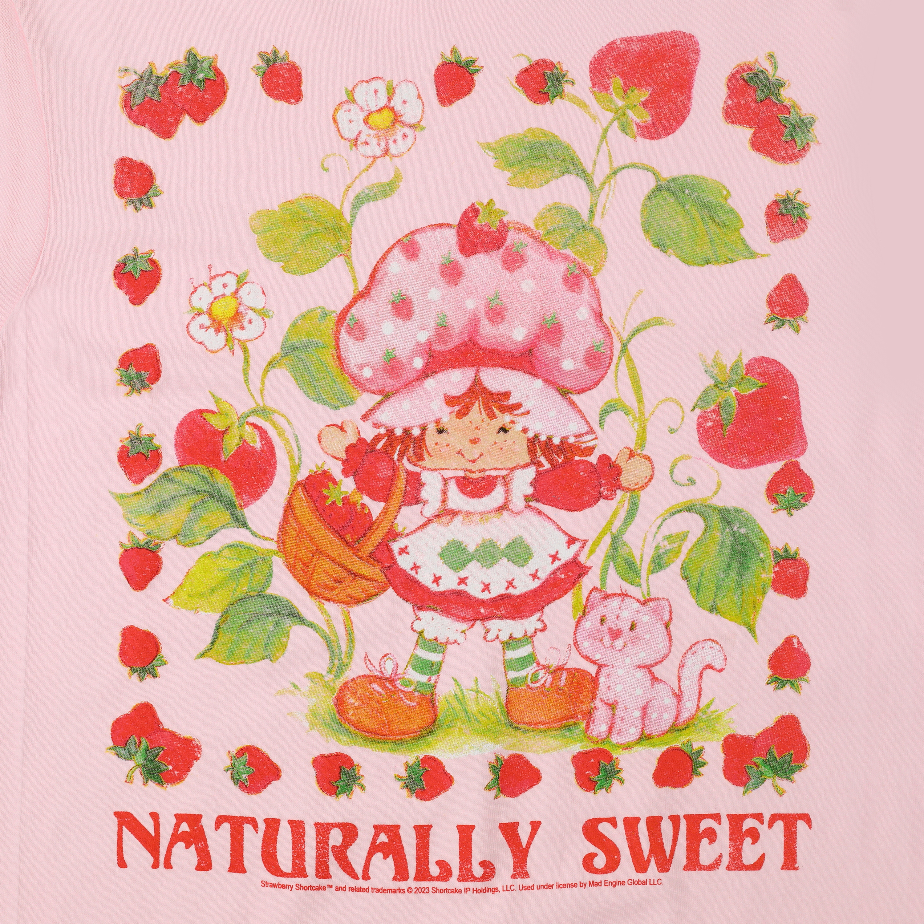 strawberry shortcake™ graphic tee