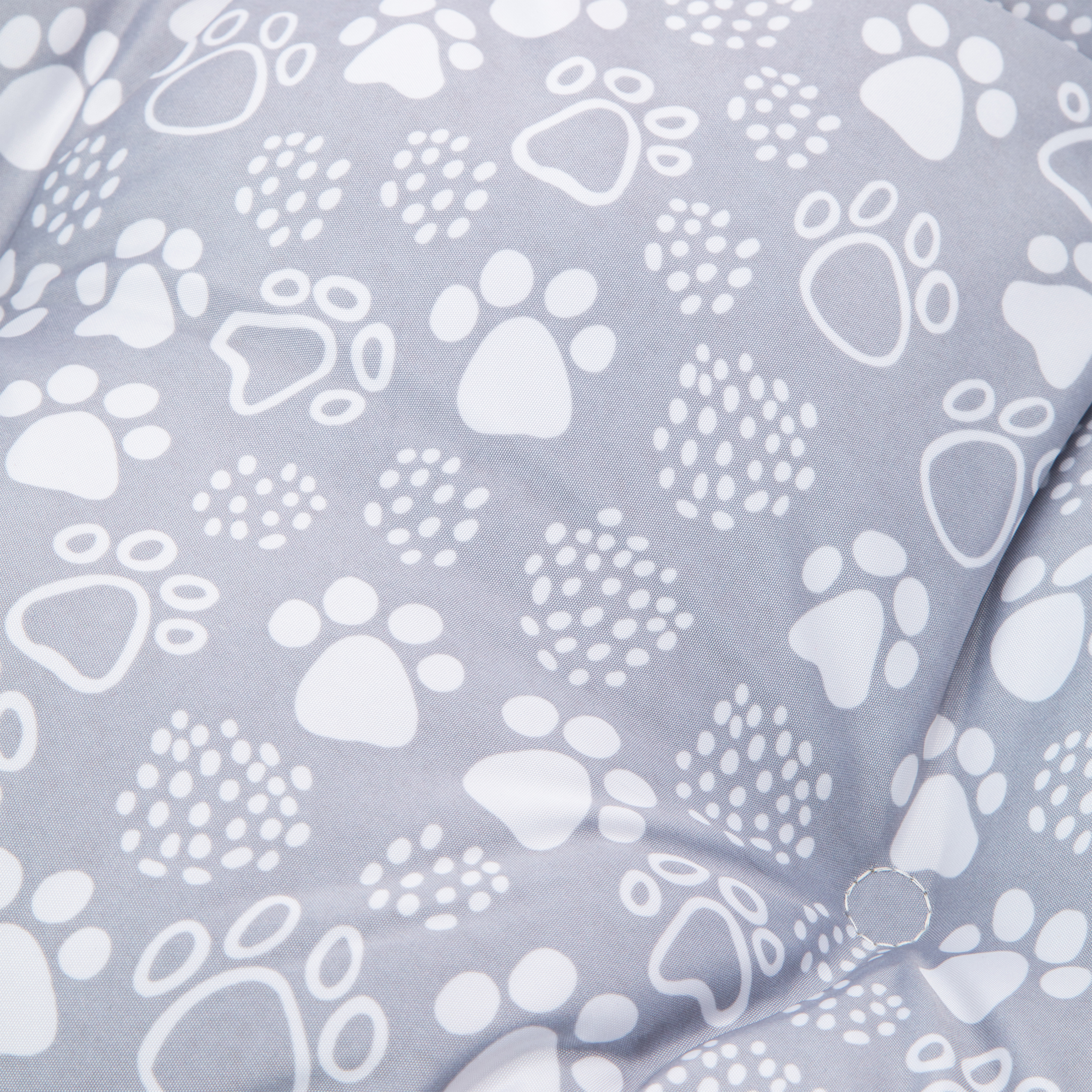 Paws Tufted Pet Bed 25in x 19in