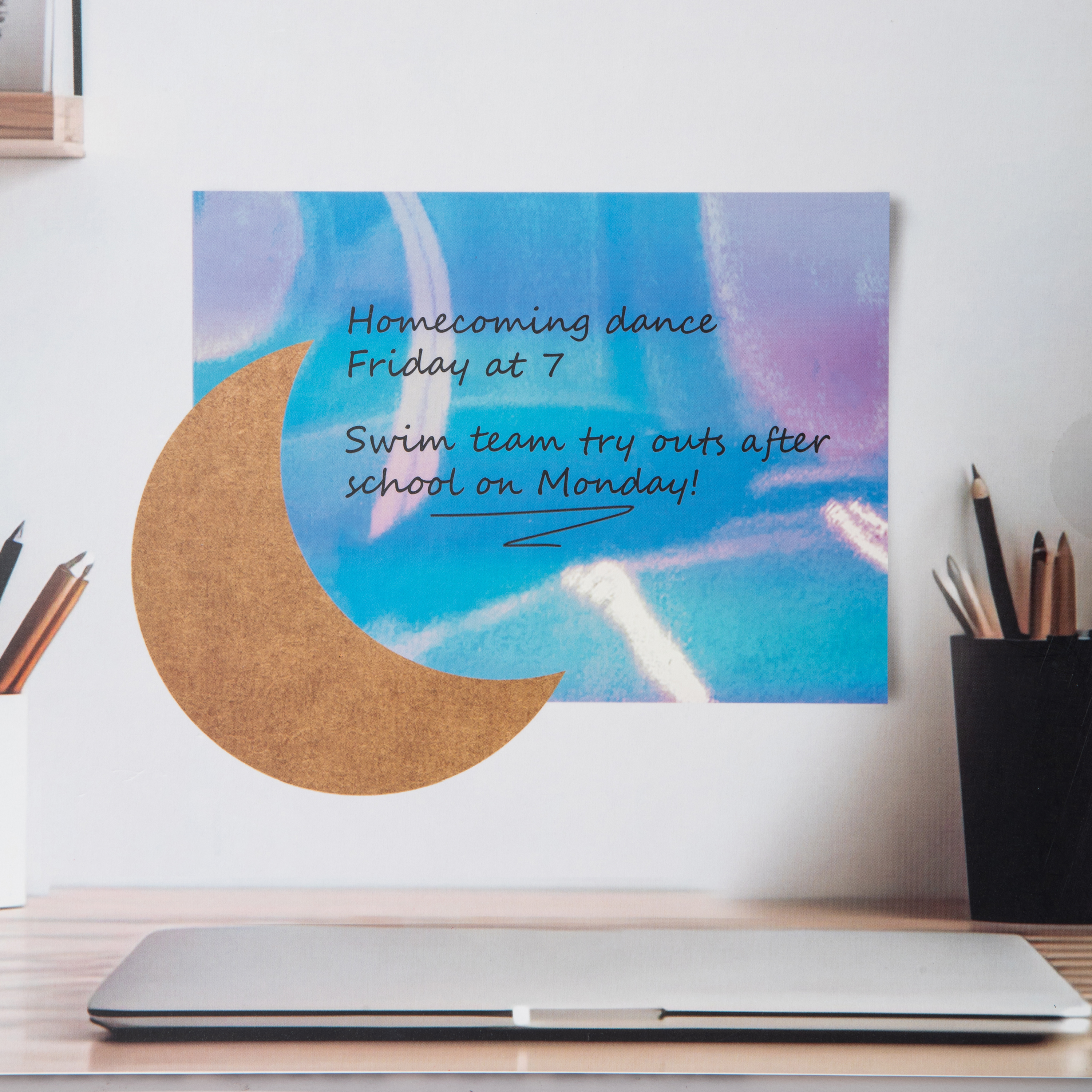 Moon Dry Erase Board With Marker 11.8in x 9.45in