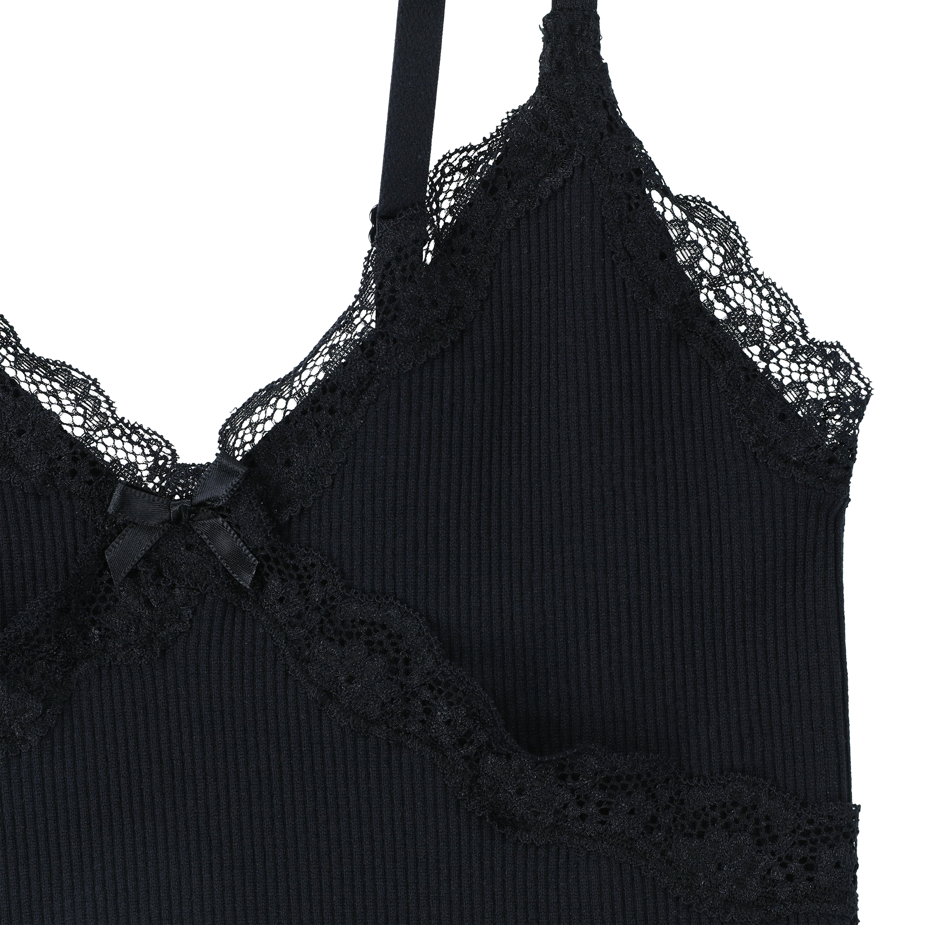 Juniors Rib Cami Top With Lace