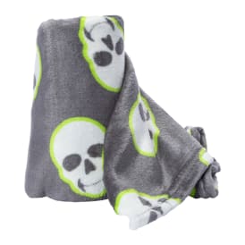 Icon Plush Throw Blanket 50in x 60in