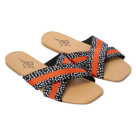 Ladies Pattern Crisscross Sandals